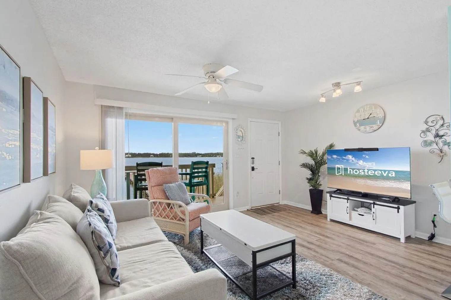 1 bed, 2.0 bath, 699 sqft, $2,520 — Photo 1