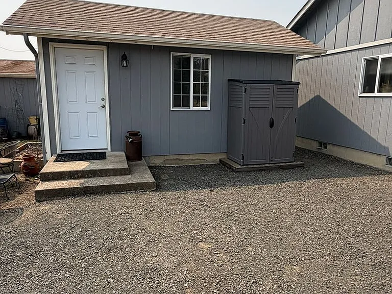 1228 Cascade Dr — Photo 7