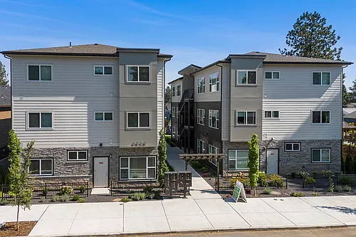 Astor Community Photo 1