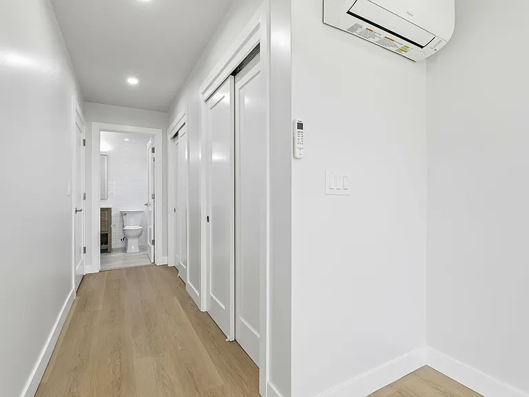 274 Everett Ave — Photo 20