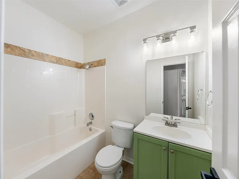 923 Shirefield Ln — Photo 30