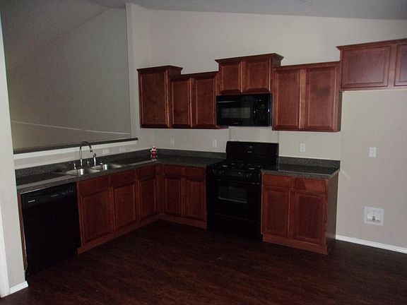 3rd image of 9127 S 256 East Ave