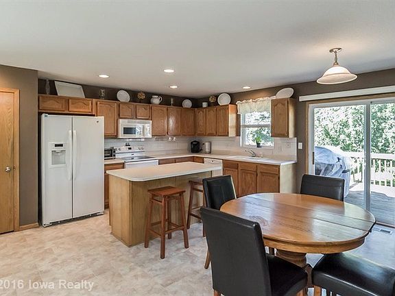 2nd image of 1674 94th St