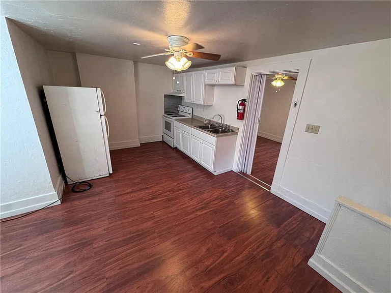 1123 Evergreen Ave #3 — Photo 7