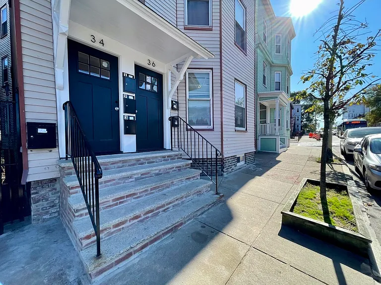 34-36 Boston St #1 — Photo 22