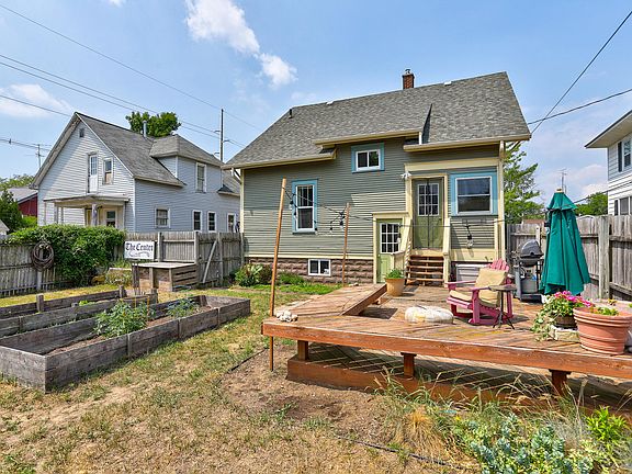 4th image of 1108 Pennoyer Ave