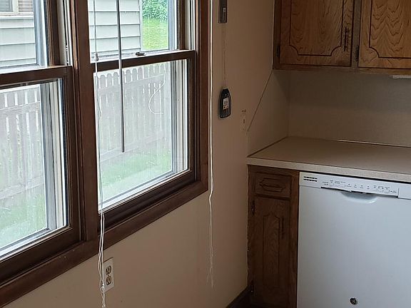 4th image of 3259 Westgate Rd