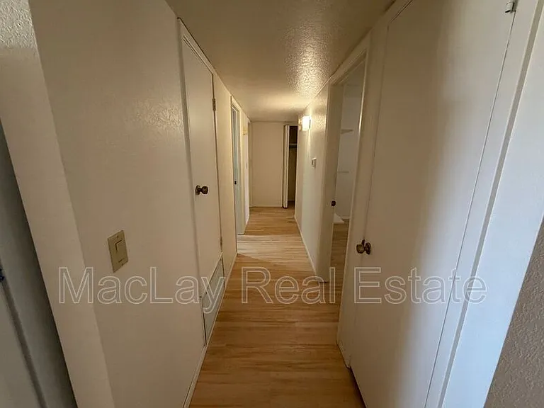603 E Hondo Ave — Photo 10