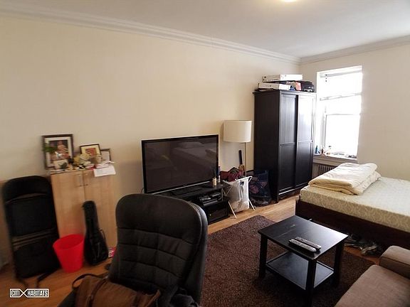 2nd image of 338 E 83rd St APT 2A