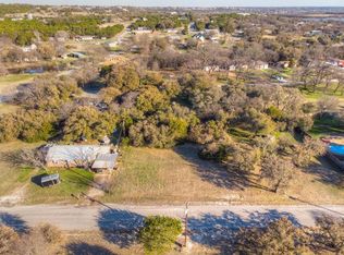 611 Gemini Ct, Granbury, TX 76049