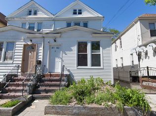 9422 32nd Ave, East Elmhurst, NY 11369
