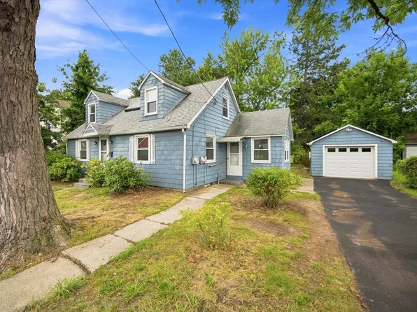 132 Miller St, Springfield, MA 01104