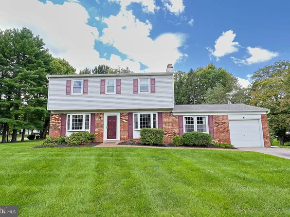 128 Weber Rd, North Wales, PA 19454