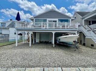 38 E Avalon Ave, Ocean Gate, NJ 08740
