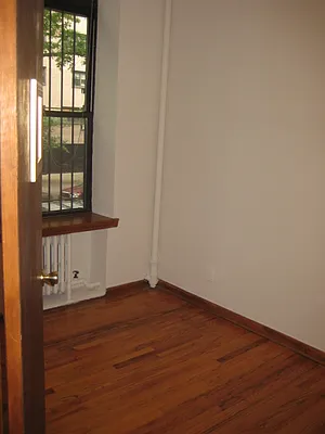 Rented by Magnone Real Estate | media 23