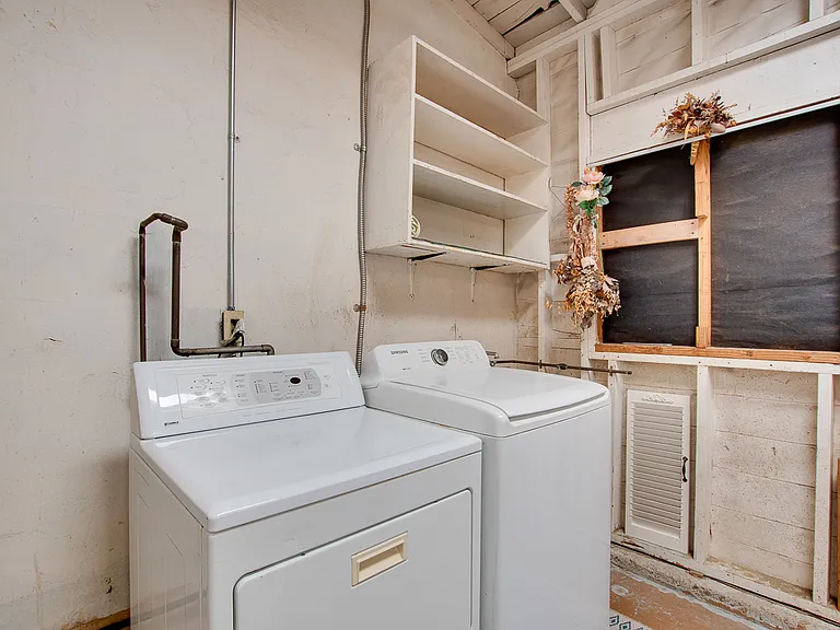 5015 Art St — Photo 24