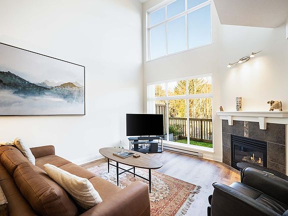 2nd image of 40750 Tantalus Rd #19