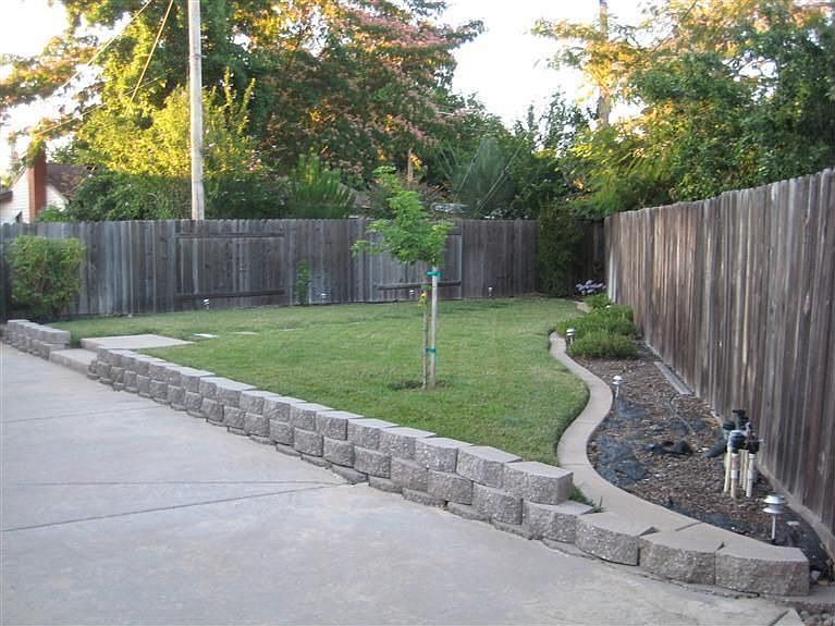 2nd image of 10143 La Placita Dr