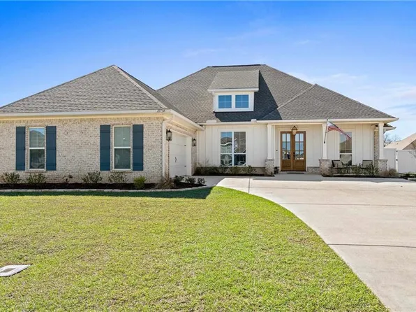 10734 Secretariat Blvd, Daphne, AL 36526