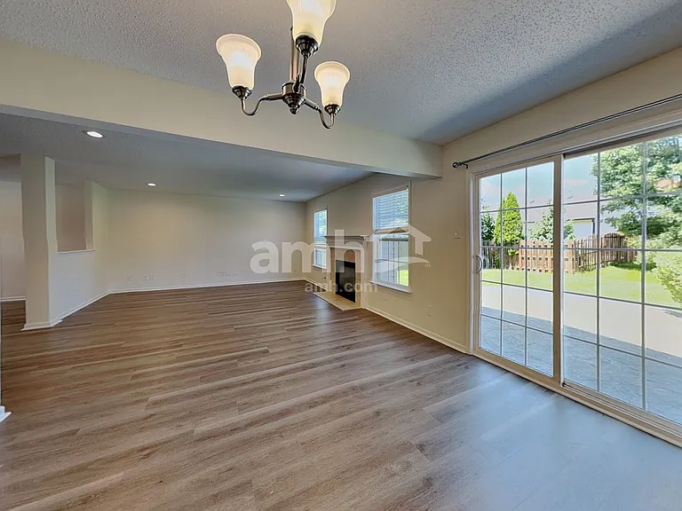 9486 W Constellation Dr — Photo 5