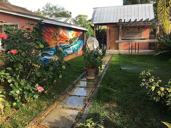 Tropical Backyard Tiki Bar