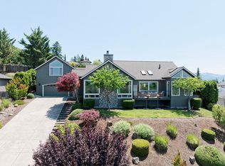 4132 Tamarack Dr, Medford, OR 97504