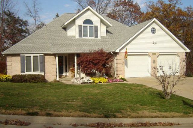 1st image of 3808 Graystone Dr