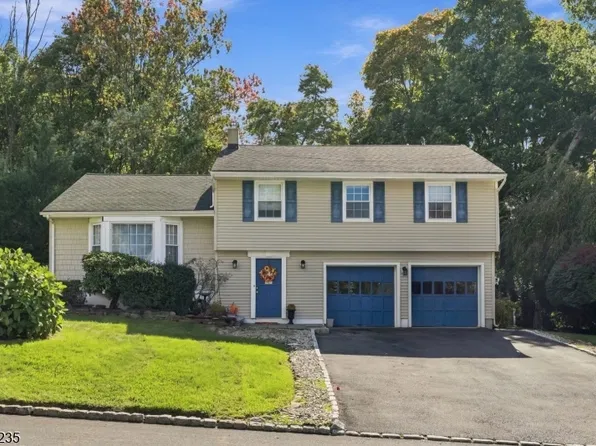 10 Shelley Ct, Sparta Twp., NJ 07871