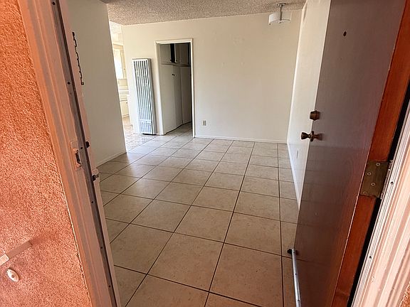 5th image of 3316 Santa Ana St #C