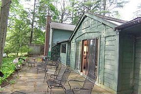 2nd image of 95 Sharon Rd