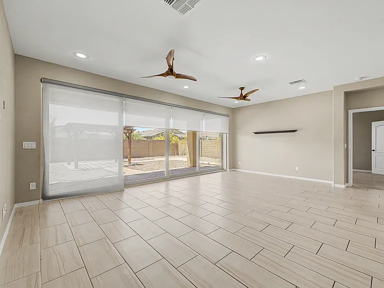 19723 W Heatherbrae Dr — Photo 13