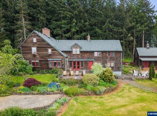 4725 Eola Dr NW, Salem, OR 97304