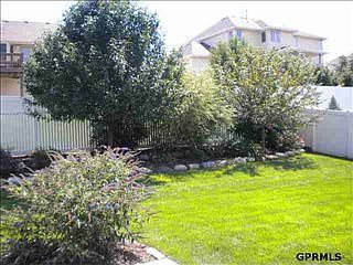 4th image of 8135 S 107th St