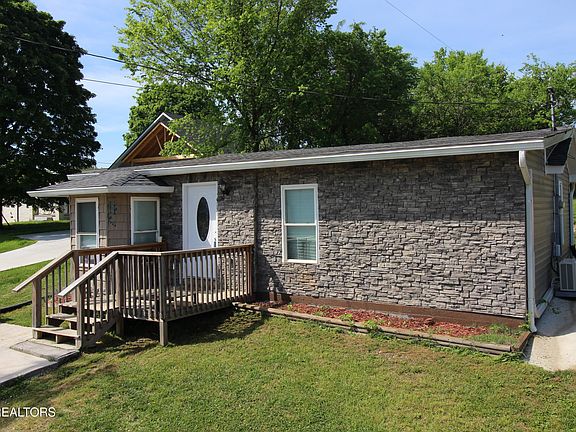 3rd image of 311 Bussell Ferry Rd