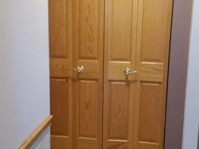 590 Clayton Ln — Photo 7