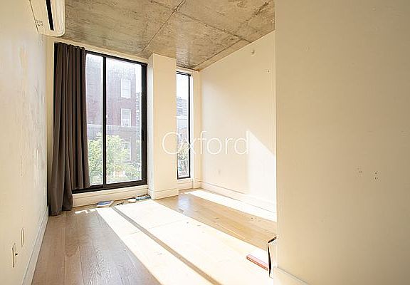 4th image of 153 Manhattan Ave APT 3A
