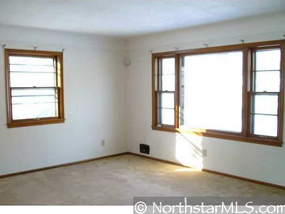 4th image of 2329 County Road H