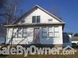 9761 Walnut Rd, Darlington, WI 53530