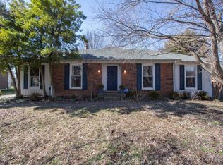 7002 Chippenham Rd, Louisville, KY 40222