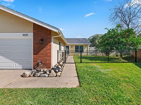 5th image of 1025 Altura Dr