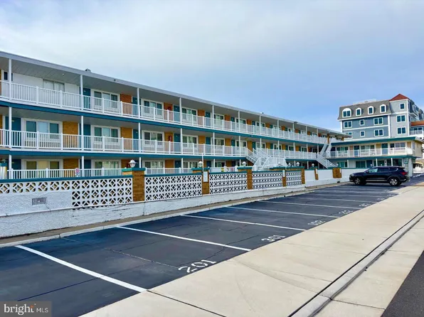 410 E Monterey Ave #103, Wildwood, NJ 08260