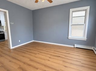 21 W 50th St #1, Bayonne, NJ 07002