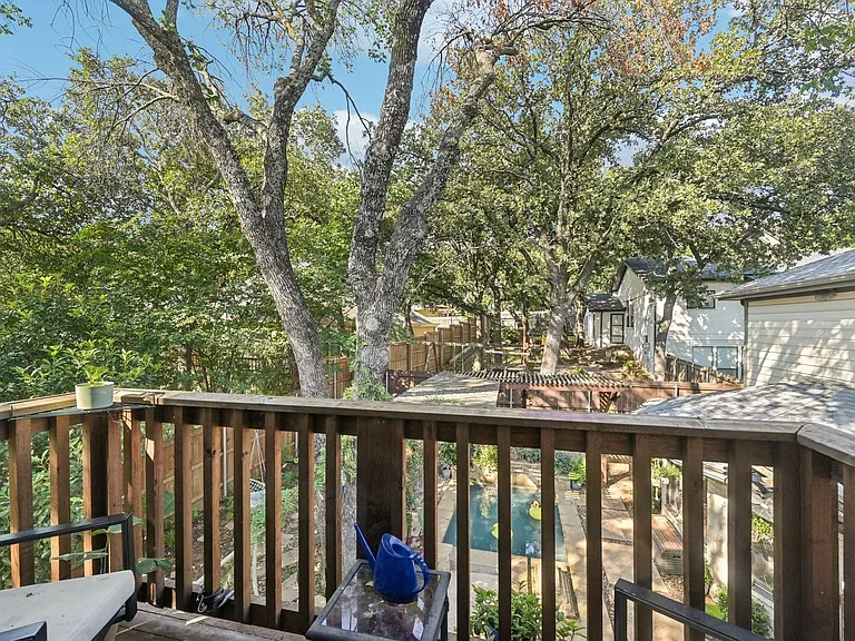 5 Woodlands Ct — Photo 25