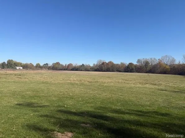 11152 N Saginaw Rd, Clio, MI 48420