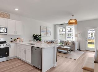 10 Whaler Dr, Runnemede, NJ 08078