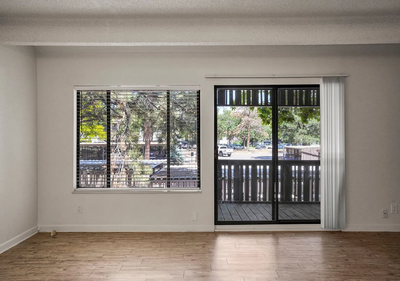 Cozy Condo Retreat Stylish 1-Bedroom with Fireplace & Balcony Near Dining & Shopping! — Photo 4
