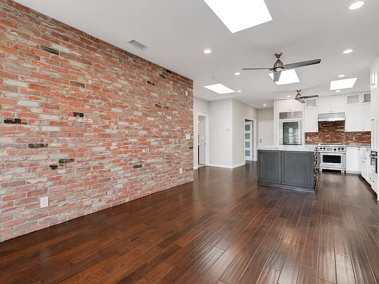 7725 Eads Ave — Photo 11