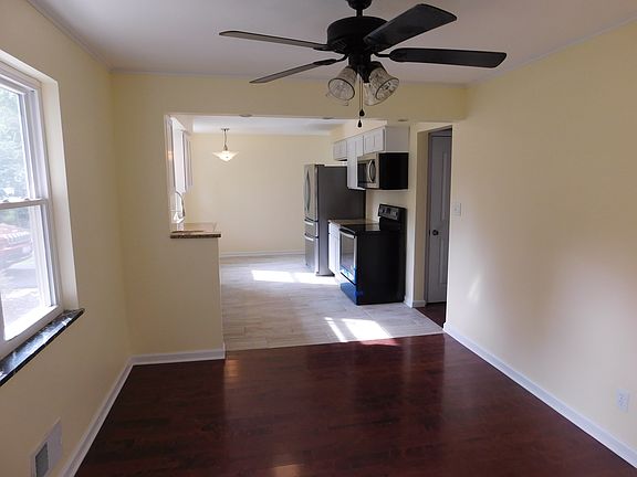 Kitchen and Dining Rm