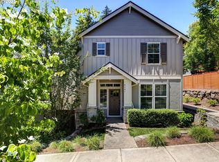 9341 SW Treble Ln, Portland, OR 97225