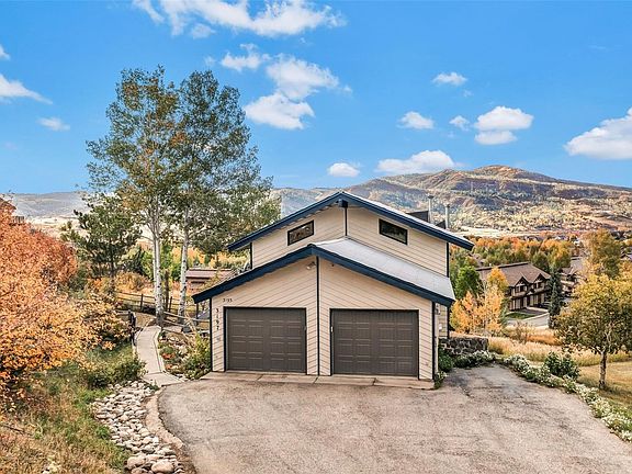 5th image of 3195 Apres Ski Way UNIT 1